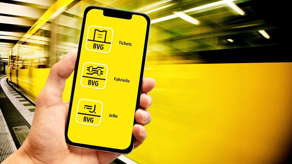 Instant Berlin Transport Tickets with BVG App